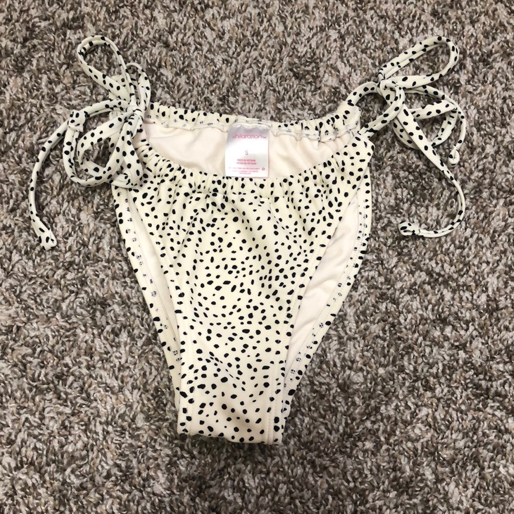Bikini bottom